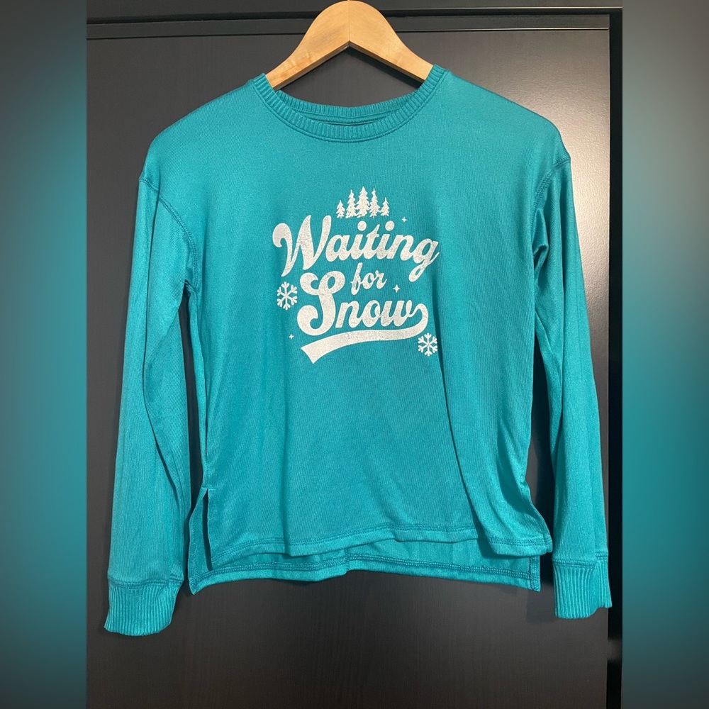 NWOT - SO Long Sleeve Tee - Waiting for Snow